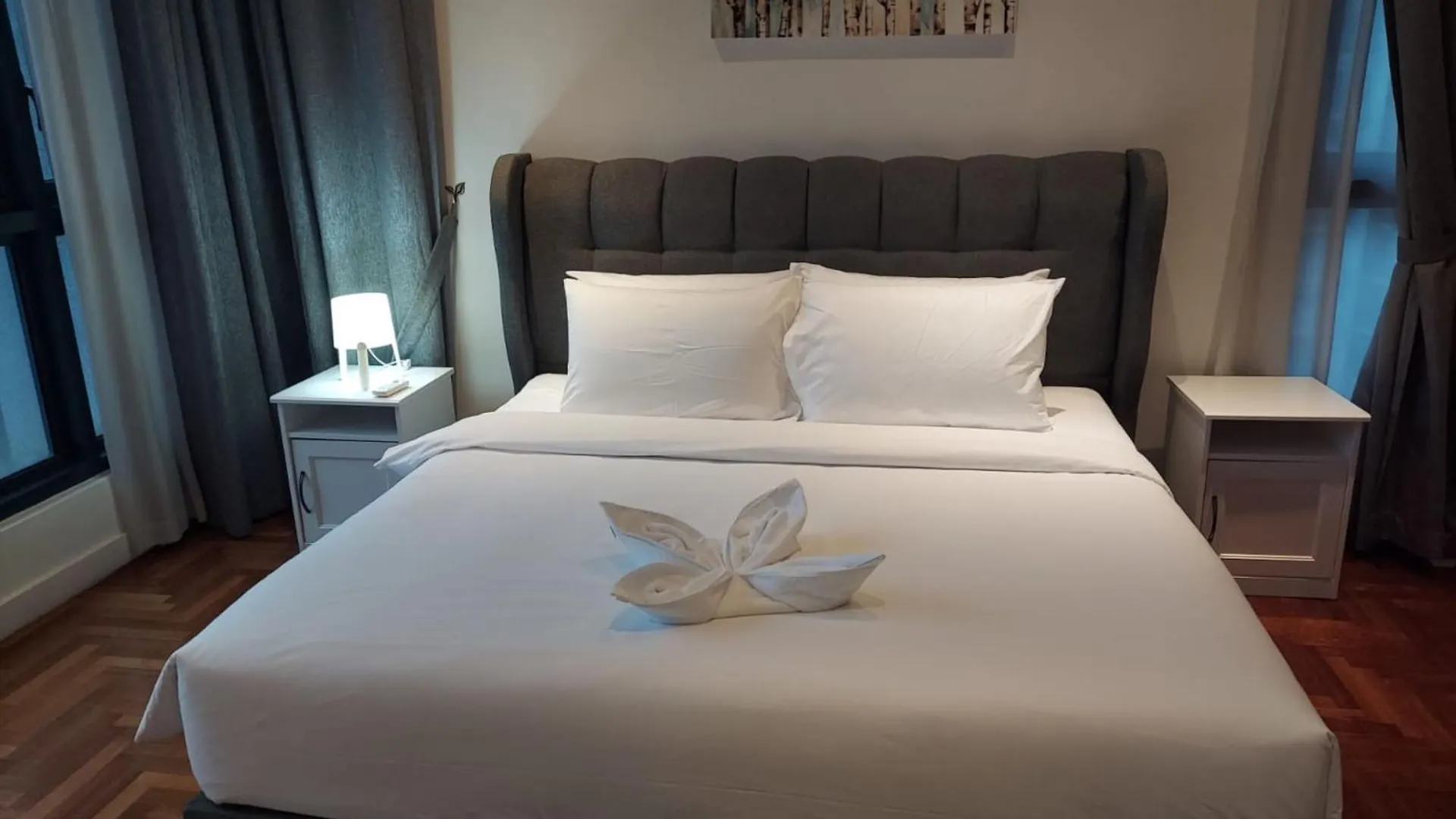 Klcc The Mews Lux Residences Kuala Lumpur Malaisie